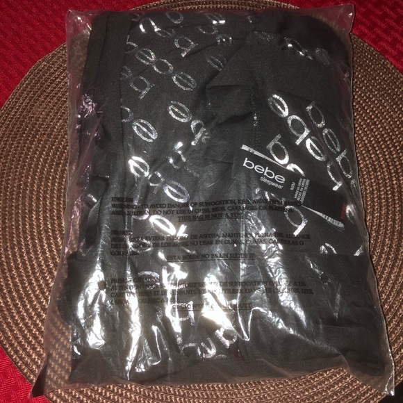 🚫SOLD🚫Bebe Womens Lace Trim Pajama Set - Picture 5 of 6